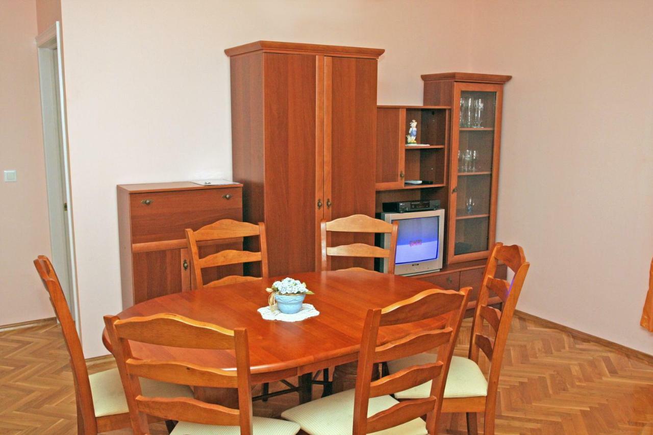 Apartmani Paula Макарска Экстерьер фото