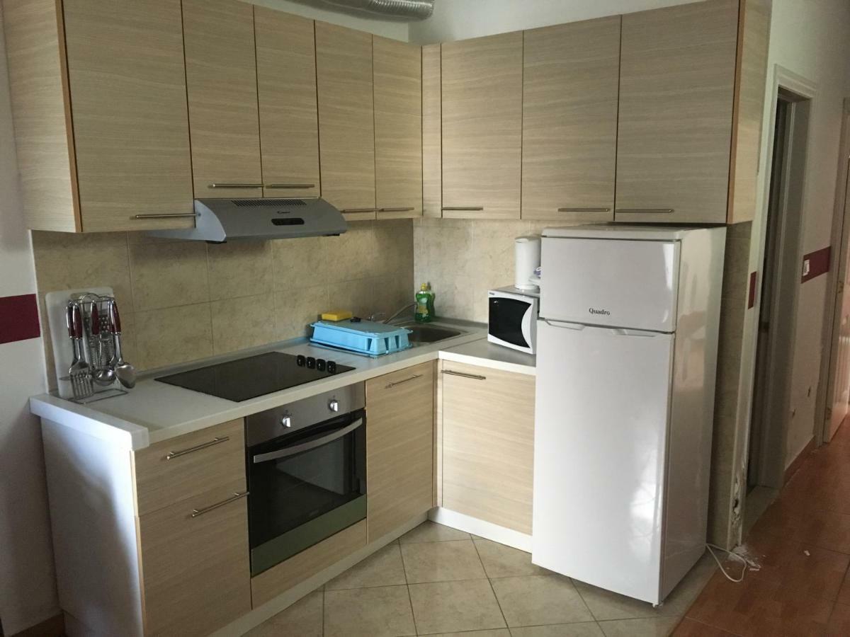 Apartmani Paula Макарска Экстерьер фото